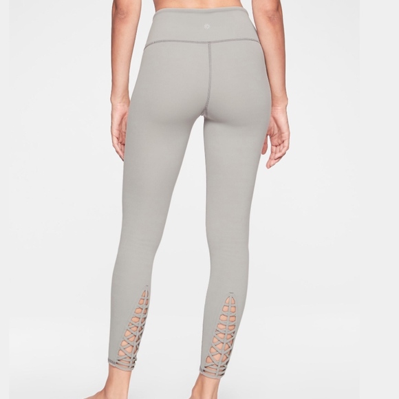Athleta Pants - Athleta | Savasana Macrame 7/8 Tight